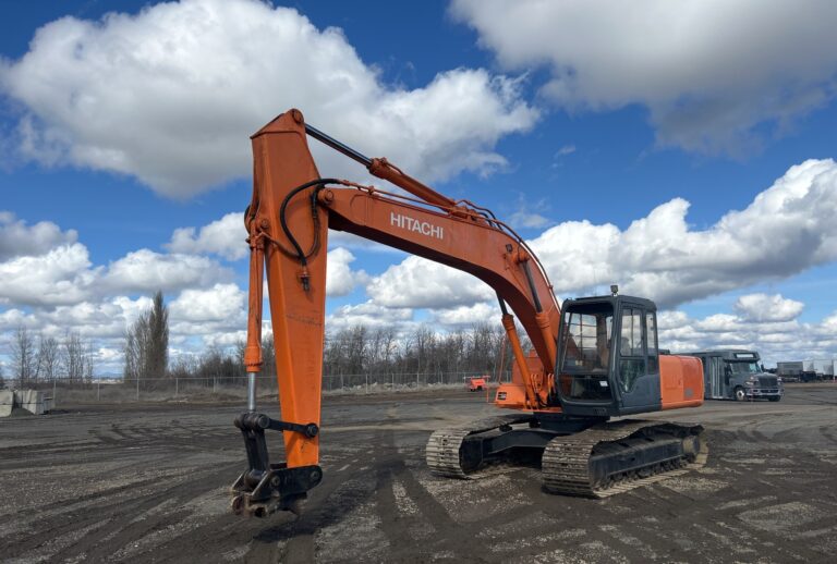 1995 Hitachi EX200-3 Tracked Excavator