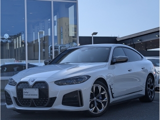 BMW i4 2023 ZAA  Electric White