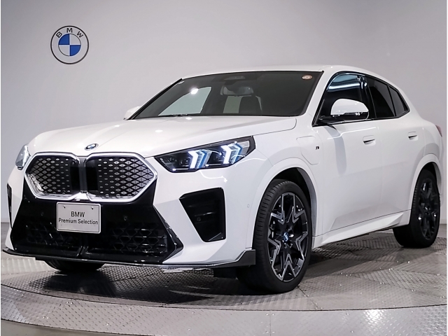 BMW iX2 2024 Electric / EV + 4WD