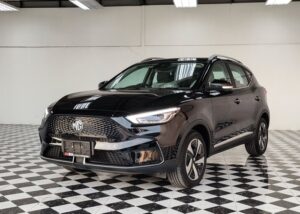 MG LUX 2025 2WD Electric Black